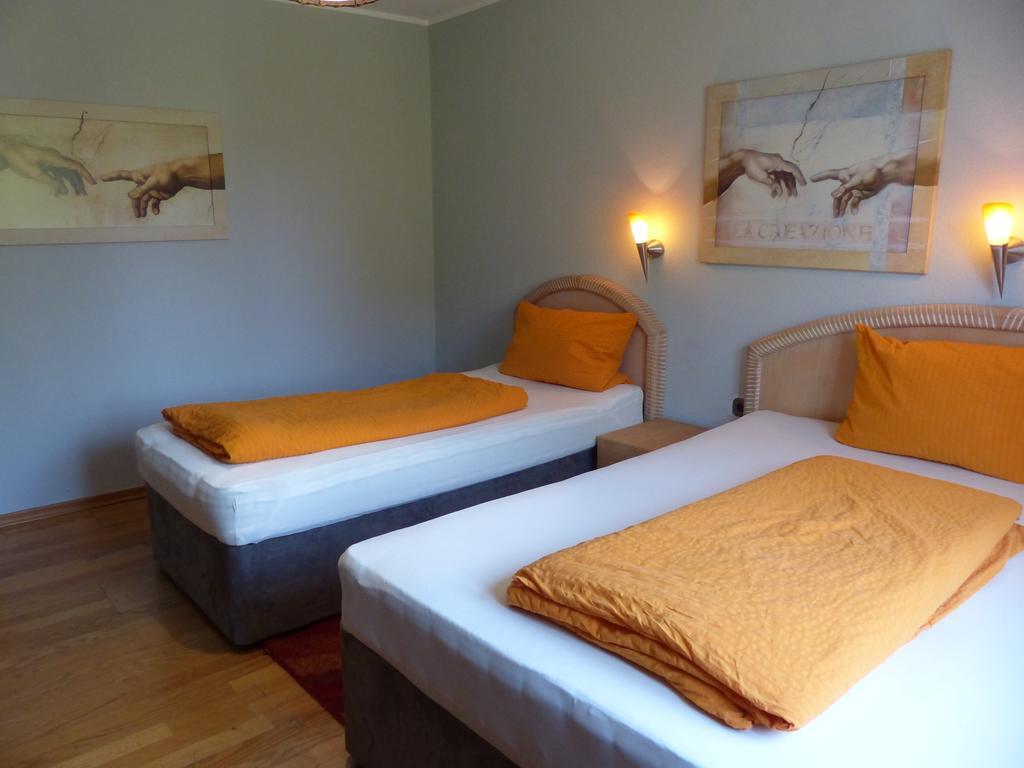 Haus Der Gastlichkeit Otel Ratingen Dış mekan fotoğraf